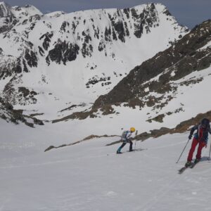 Negoiu SE Traversare ski Suru Balea mai 2021